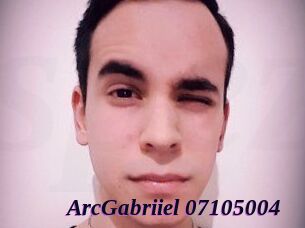 ArcGabriiel-07105004