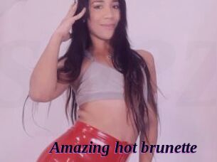 Amazing_hot_brunette
