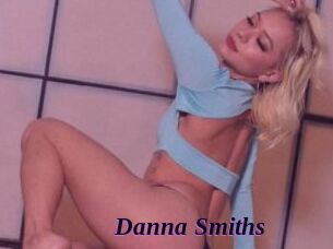 Danna_Smiths