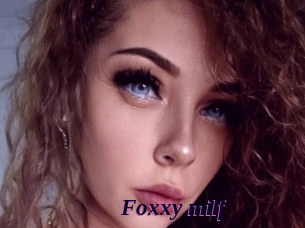 foxxy_milf Spezial Sexcam
