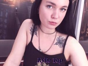 Kylie_Top