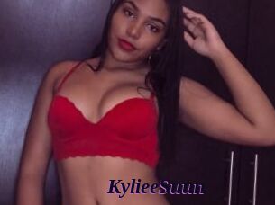 KylieeSuun Spezial Sexcam