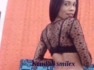 Kendall_smilex