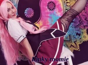 Kinky_roomie