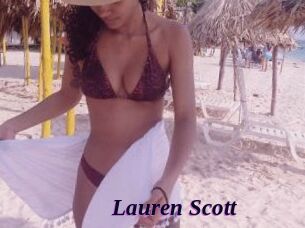 Lauren_Scott