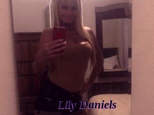 Lily_Daniels