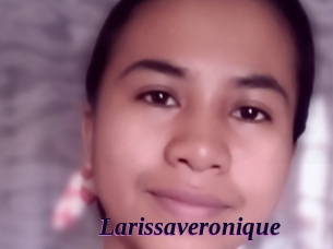 Larissaveronique