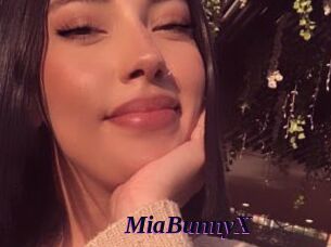 MiaBunnyX