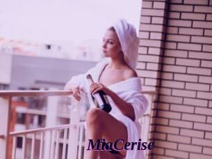MiaCerise