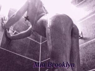 Mia_Brooklyn