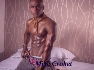 Mike_Cruket