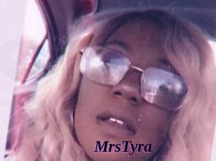 MrsTyra Spezial Sexcam