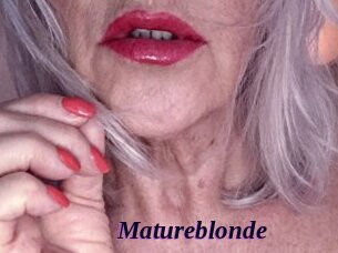 Matureblonde