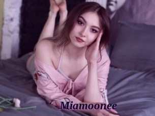 miamoonee Spezial Sexcam