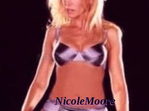 NicoleMoore Spezial Sexcam