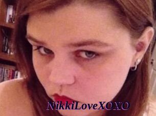 NikkiLoveXOXO