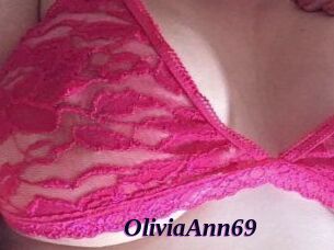 Olivia_Ann_69