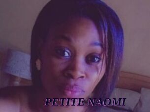 PETITE_NAOMI