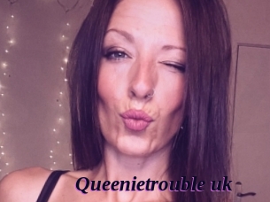 queenietrouble_uk Spezial Sexcam