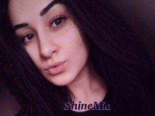 ShineMia