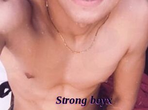 strong_boyx Spezial Sexcam