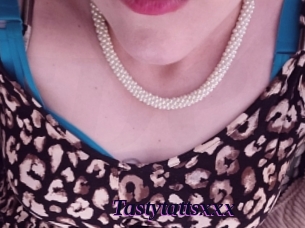 tastytattsxxx Spezial Sexcam